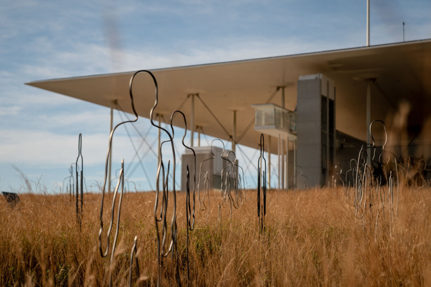   «Διερχόμενοι» & «Επτά Πύλες»: Τα έργα του Γιώργου Ξένου στο ΚΠΙΣΝ