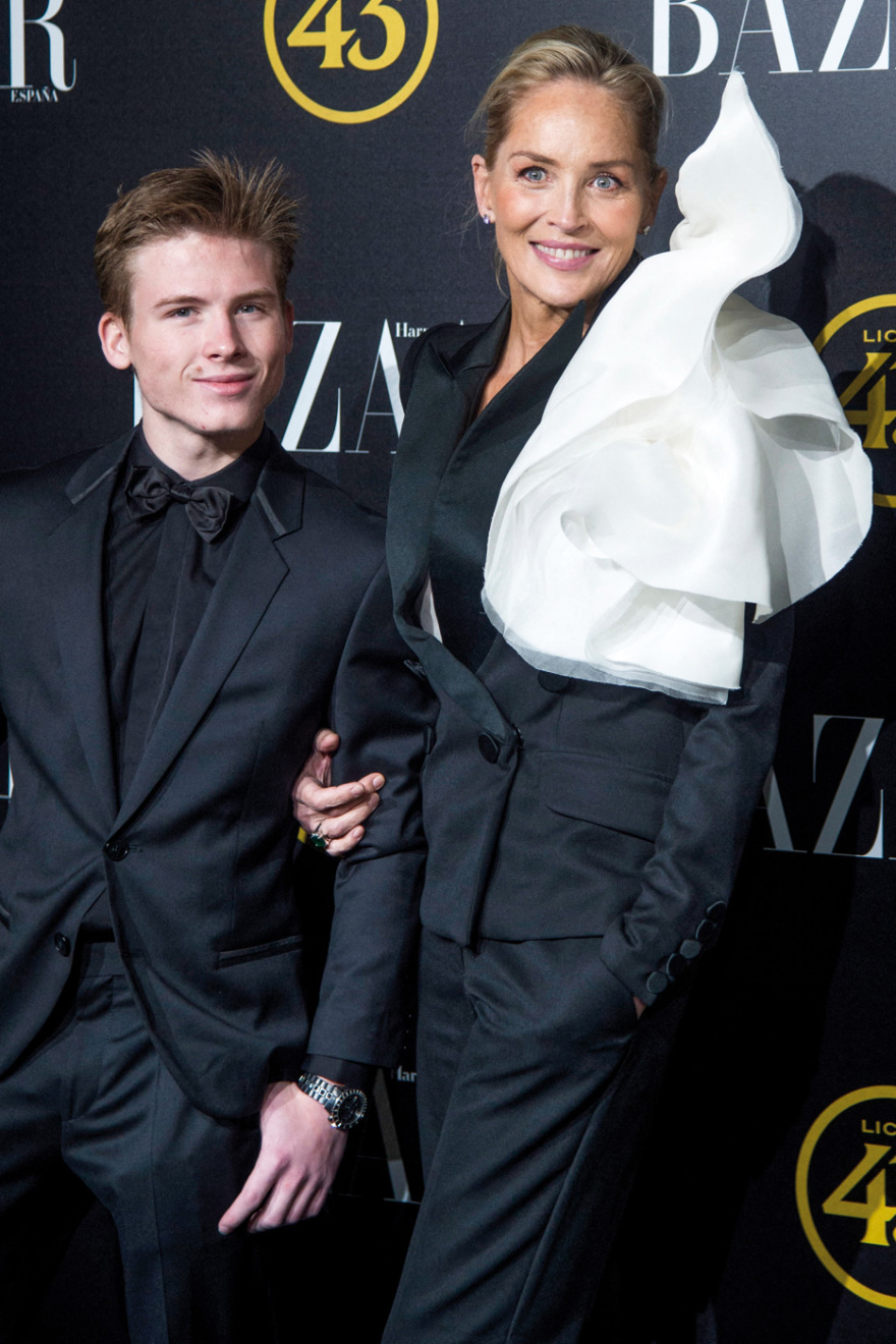 Σάρον Στόουν: Η κρυφή ζωή μιας super star