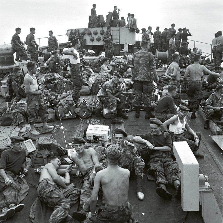 Σουέζ: Η διώρυγα των πολέμων, του Ωνάση και του Νιάρχου