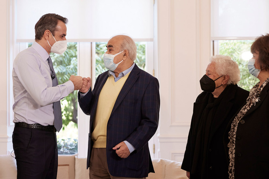 Μητσοτάκης: Καταφέραμε και ξεπεράσαμε το φράγμα των 2 εκατομμυρίων εμβολιασμών