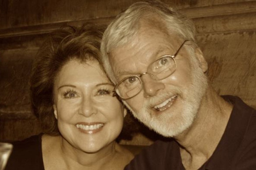 ΗΠΑ: Πρώην παίκτης του NFL εκτέλεσε έναν 70χρονο γιατρό, τη γυναίκα του και τα δυο εγγόνια τους