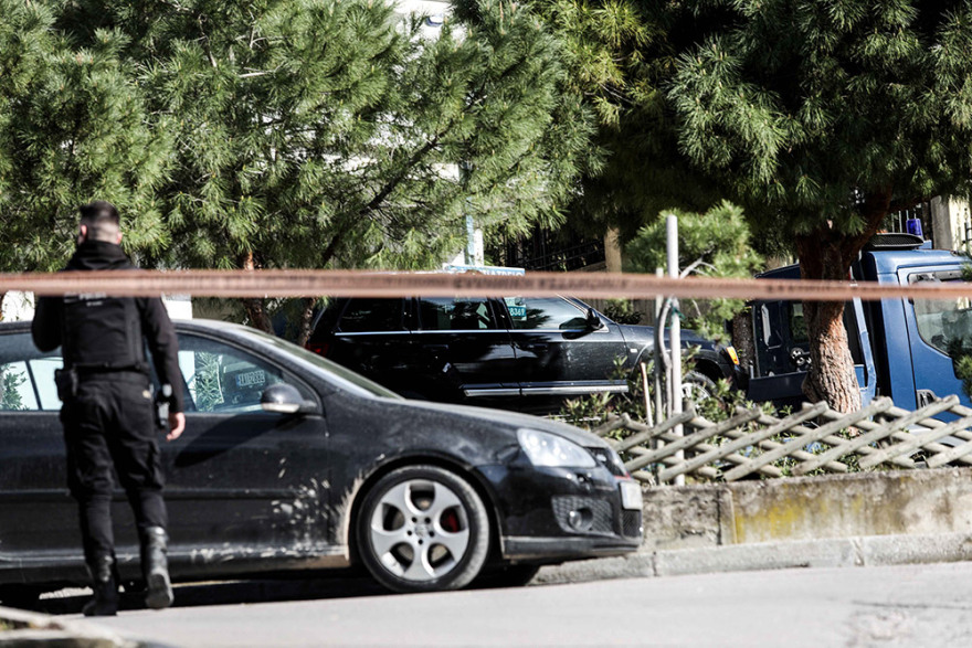 Δολοφονία Γιώργου Καραϊβάζ: Ψάχνουν βίντεο με τις κινήσεις των δραστών εν αναμονή της βαλλιστικής