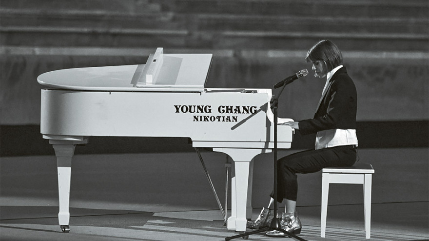 Μόνικα: Ανεξήγητο το μίσος για το τραγούδι μου «Ellas 21»