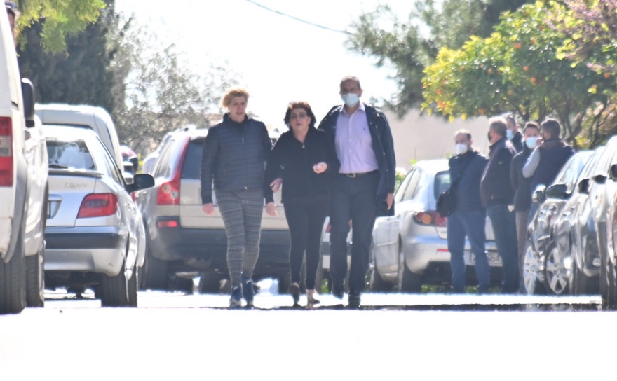 Δολοφονία Γιώργου Καραϊβάζ: Ανείπωτος θρήνος για τη γυναίκα του