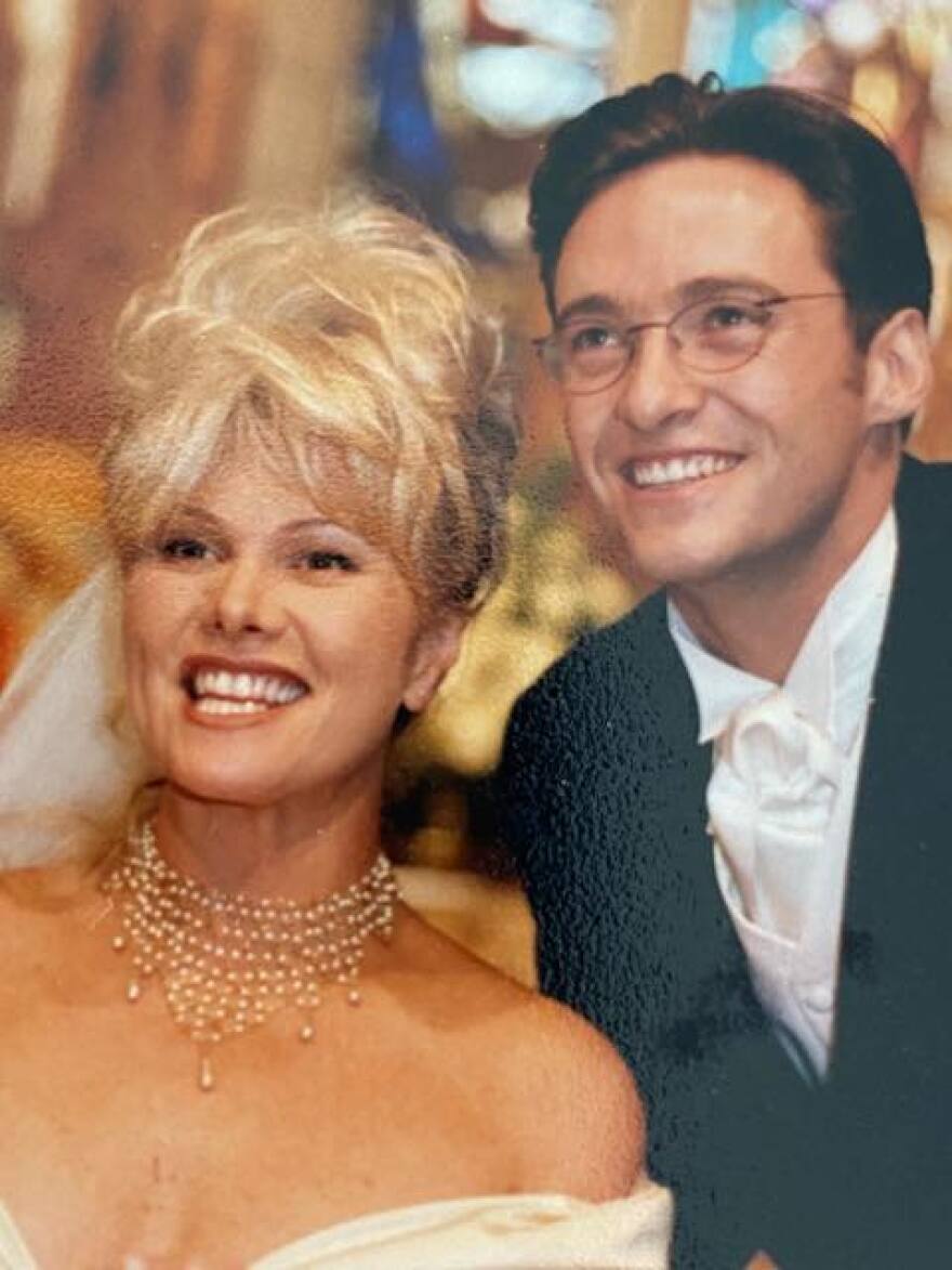 Ο Χιου Τζάκμαν για τα 25 χρόνια γάμου: Ντεμπ είσαι η ανάσα μου, σ' αγαπώ με όλη μου την καρδιά - Φωτογραφίες