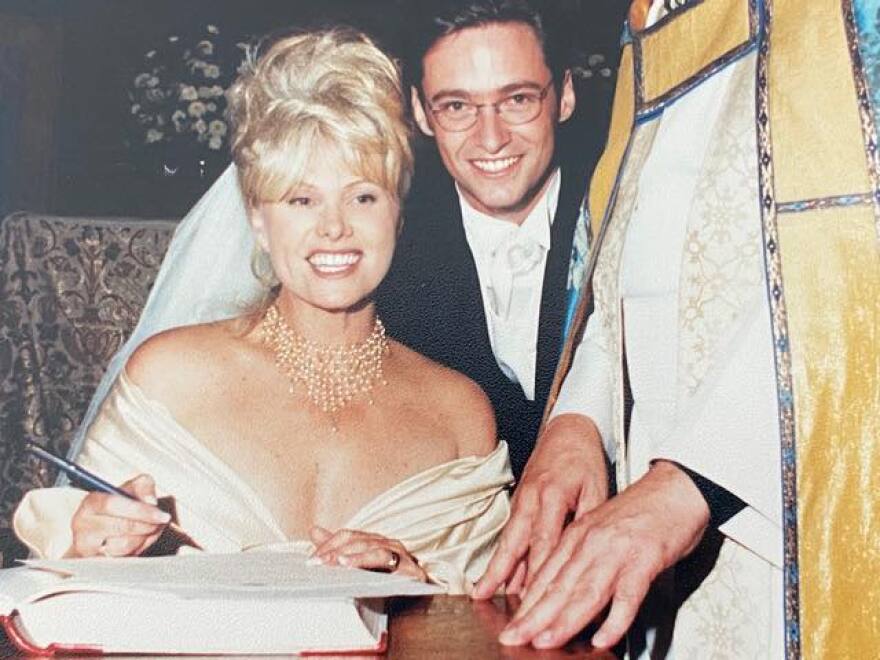 Ο Χιου Τζάκμαν για τα 25 χρόνια γάμου: Ντεμπ είσαι η ανάσα μου, σ' αγαπώ με όλη μου την καρδιά - Φωτογραφίες