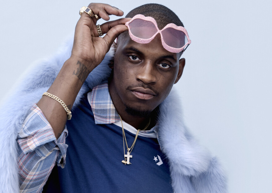  «18 & Over»: Η επιτυχία του OnlyFans γίνεται ταινία