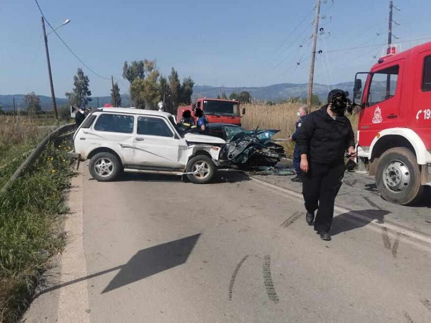 Τροχαίο ατύχημα στα Ψαχνά Ευβοίας: Πέντε τραυματίες ανάμεσά τους και ένα μωρό