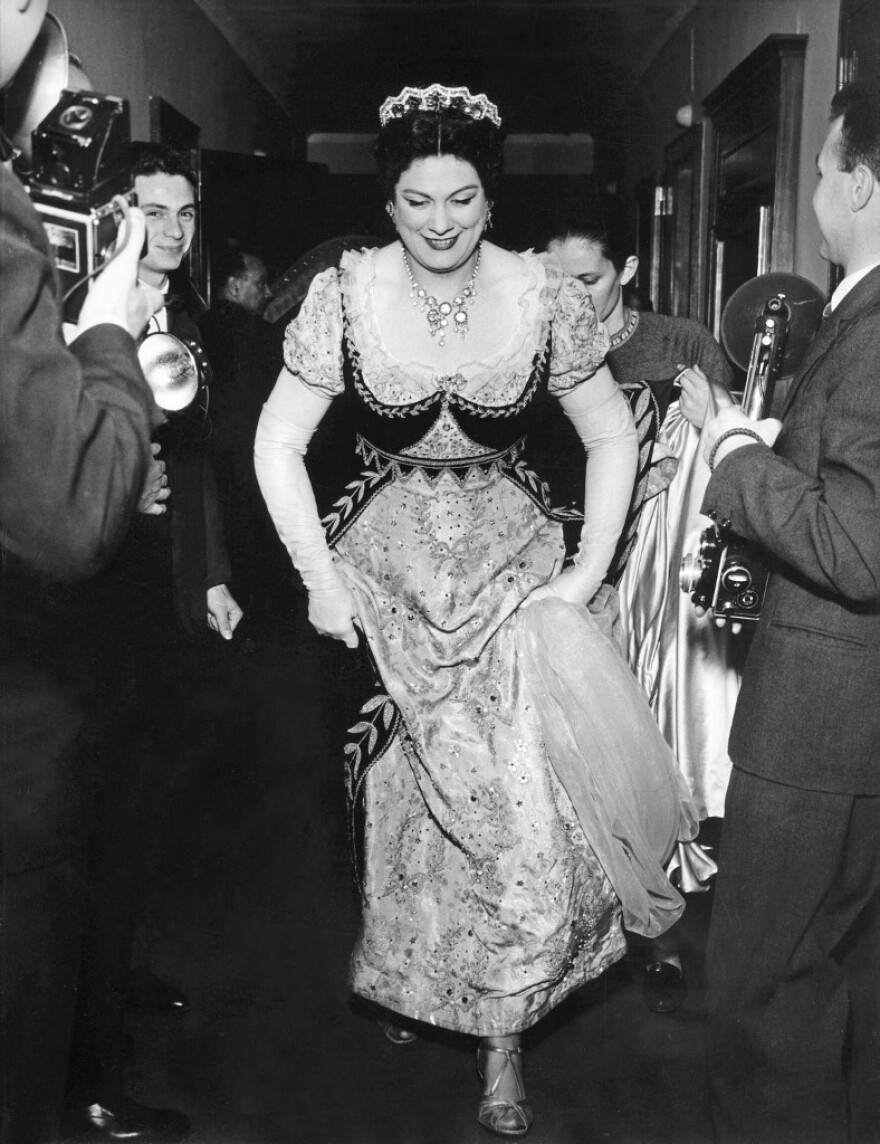 Μαρία Κάλλας: Ισχυρισμοί βόμβα σε νέο βιβλίο - Ο Ωνάσης «την είχε ναρκώσει για σεξουαλικούς λόγους»