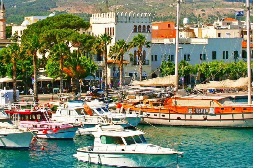 Και οι Sunday Times «ψηφίζουν» τα ελληνικά νησιά για το καλοκαίρι - Φολέγανδρος, Αντίπαρος, Παξοί... 