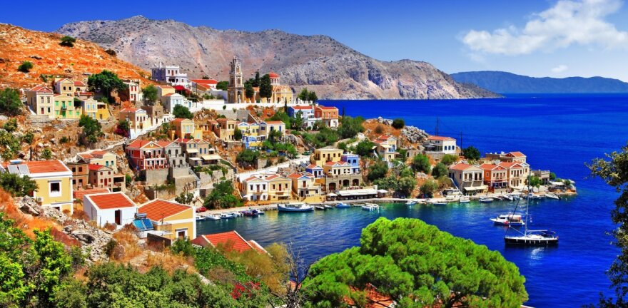 Και οι Sunday Times «ψηφίζουν» τα ελληνικά νησιά για το καλοκαίρι - Φολέγανδρος, Αντίπαρος, Παξοί... 