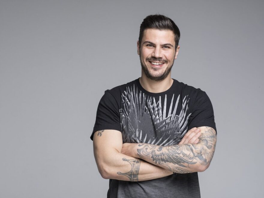 Μάνεσης και Πετρετζίκης επιμένουν… Alpha και ο Αλέξης Παππάς κουνάει μαντήλι 