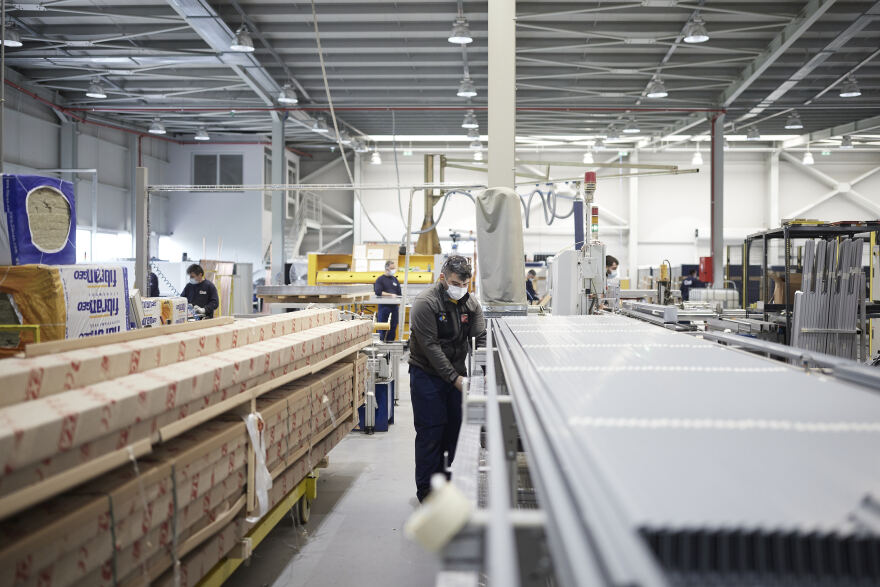 Επίσκεψη Μητσοτάκη στο Σπαθοβούνι: Με ταχύτητα οι αποζημιώσεις σε αγρότες που υπέστησαν ζημιά από τον παγετό