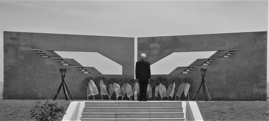 «Μάχη της Αθήνας»: 80 χρόνια από την τελευταία αερομαχία πάνω από την Ακρόπολη