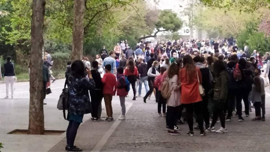 Παγκόσμια Ημέρα Μνημείων: Ουρές στο μουσείο της Ακρόπολης λόγω της δωρεάν εισόδου - Δείτε φωτογραφίες