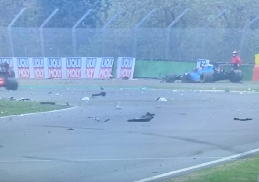 Δείτε βίντεο: Τρομακτικό ατύχημα στο Grand Prix της Ίμολα μεταξύ Ράσελ και Μπότας 