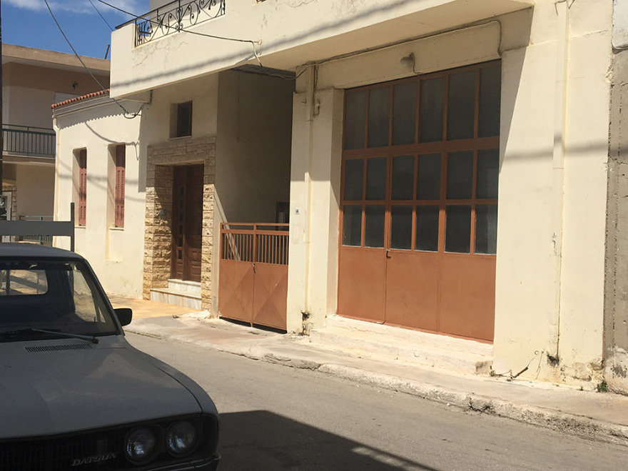 Οικογενειακή τραγωδία στο Κορωπί: «Ελάτε, σκότωσα τον γιο μου» είπε ο 76χρονος