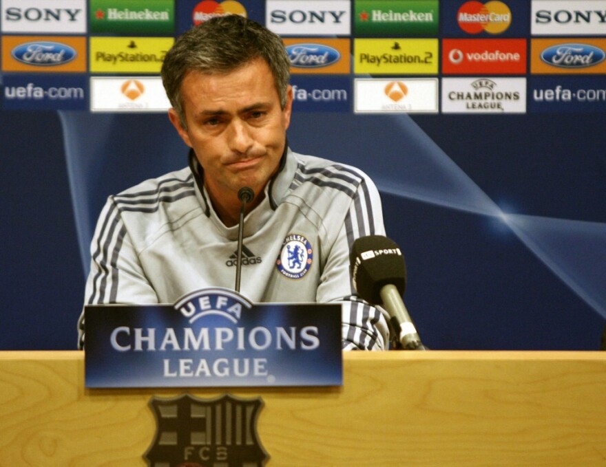 Μουρίνιο: Οι απίστευτες ιστορίες του  Special Οne,  πριν απολυθεί και από την Τότεναμ