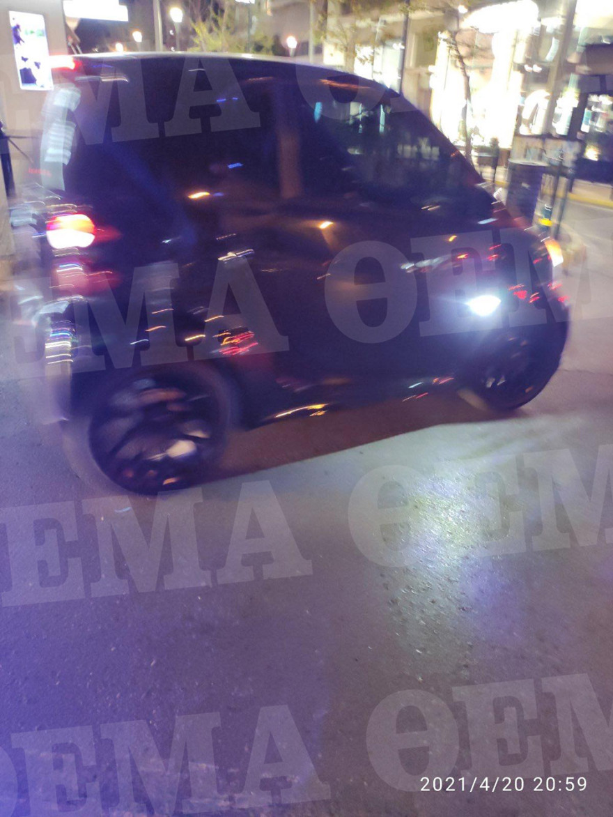 Kορωνοπάρτι στο Περιστέρι: Αυτά είναι τα αυτοκίνητα - τζουκ μποξ της Βεάκη