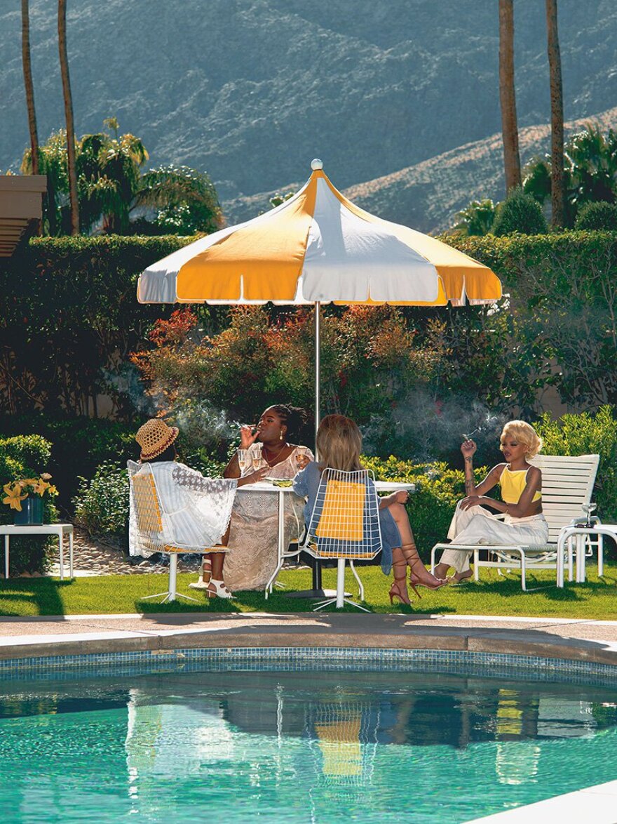 Jay-Z: Η νέα του διαφημιστική καμπάνια για την σειρά προϊόντων κάνναβης «Monogram» είναι εμπνευσμένη από τον Slim Aarons