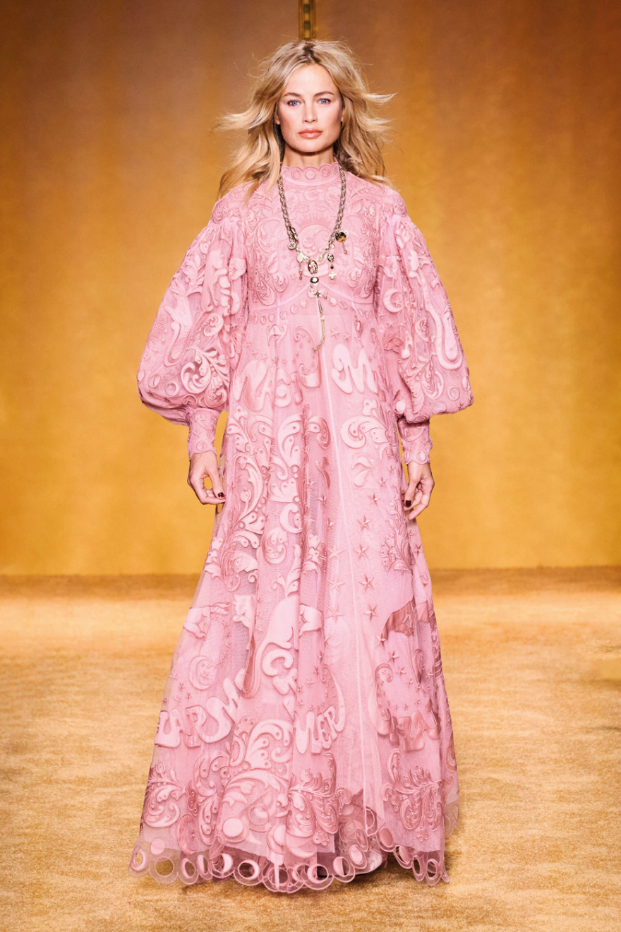 Κάρολιν Μέρφι: Γιατί το όνομά της έγινε... συνώνυμο της ομορφιάς