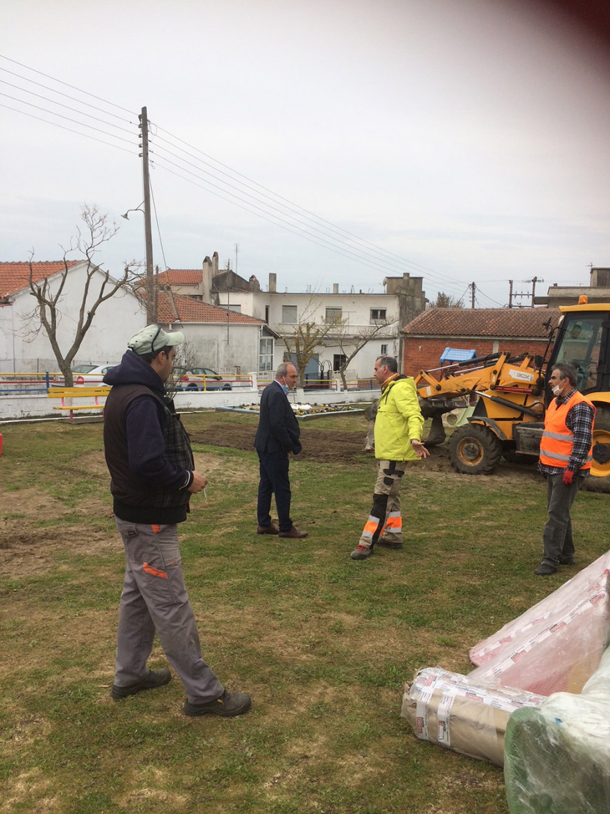 Έβρος: Πώς φτιάχτηκε η παιδική χαρά του νηπιαγωγείου στο ακριτικό χωριό, Πέπλο 