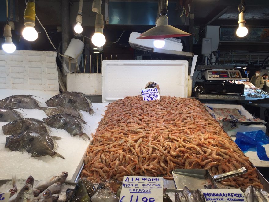 Βαρβάκειος - Πασχαλινές αγορές: Αύξηση 10% στα κρέατα, ξεπούλησαν σήμερα  οι ιχθυοπαραγωγοί - Δείτε βίντεο, φωτογραφίες