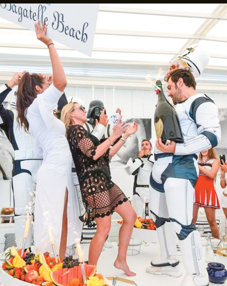 Μύκονος: Έρχονται και οι Γάλλοι του «Bagatelle» με ένα συμβόλαιο - χρυσάφι