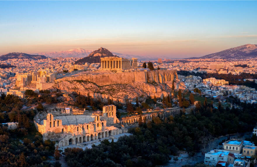 Ο Μανόλης Κορρές στον Δανίκα για την Ακρόπολη: «Το σκυρόδεμα είναι ο πιο στενός συγγενής του βράχου»