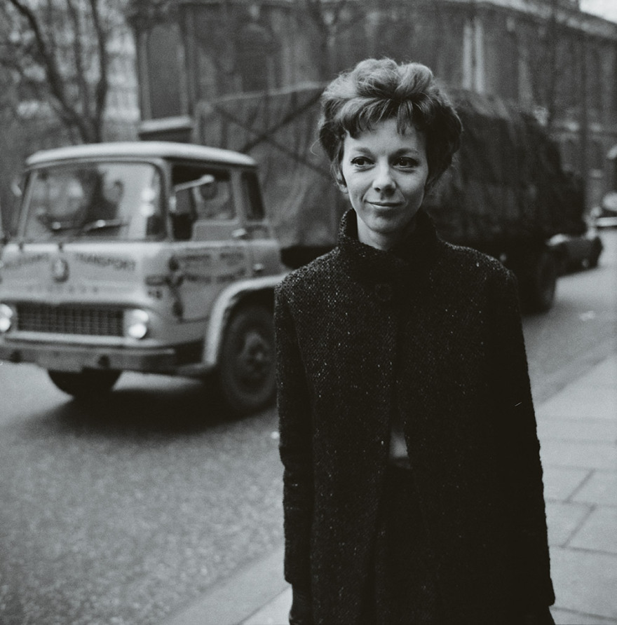 Η ερωμένη του πρίγκιπα Φίλιππου: Γιατί στο «Crown» δεν υπήρχε το κεφάλαιο «Πένι»