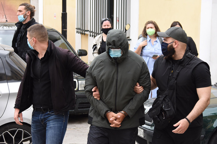 Για εγκληματική οργάνωση κατηγορείται ο Φουρθιώτης και οι δύο συνεργοί του