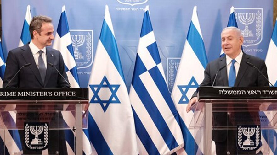 Στην Αθήνα ο Ισραηλινός καθηγητής Αρμπέρ - Ξεκινούν δοκιμές για το φάρμακο κατά της Covid