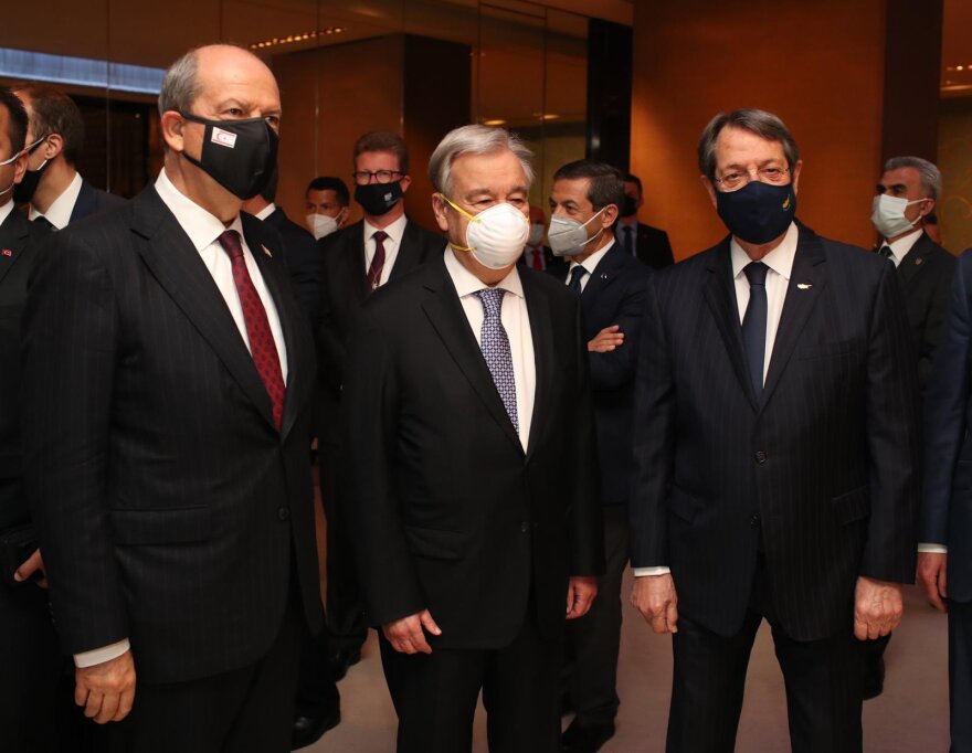 Γενεύη - Κυπριακό: Ύστατη προσπάθεια να αποφευχθεί το «ναυάγιο» στο οποίο οδηγούν οι Τούρκοι