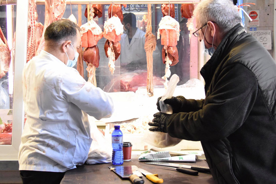 Πάσχα 2021: Αυξημένες οι τιμές στο αρνί και το κατσίκι φέτος