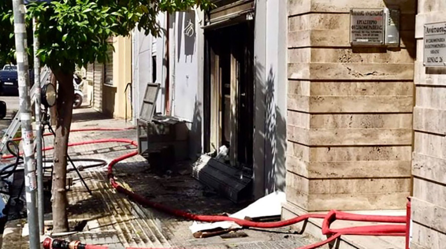 Πυρκαγιά σε ισόγειο κατάστημα στη Νίκαια