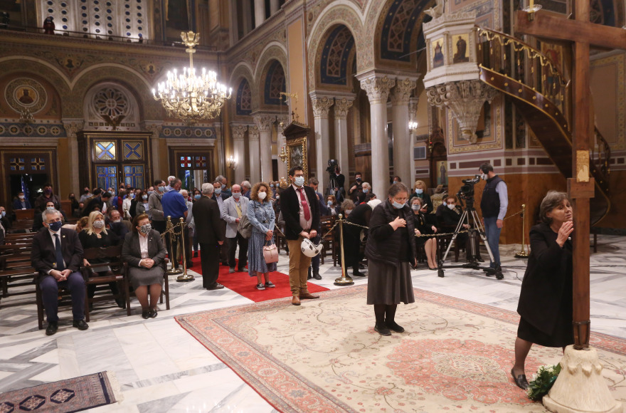 Πάσχα 2021- Επιτάφιος: Πώς θα γίνει φέτος η περιφορά 