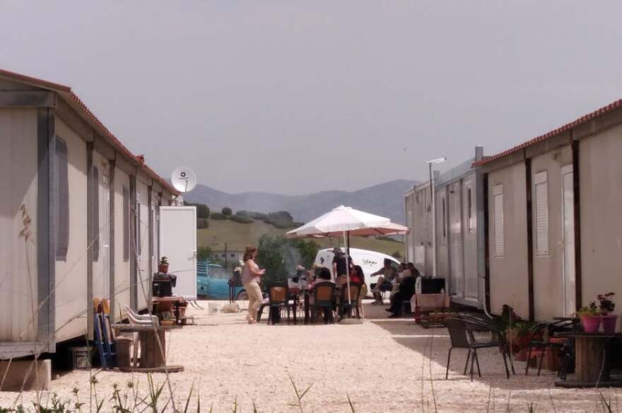 Το Πάσχα των σεισμόπληκτων σε Δαμάσι και Μεσοχώρι - Δείτε φωτογραφίες