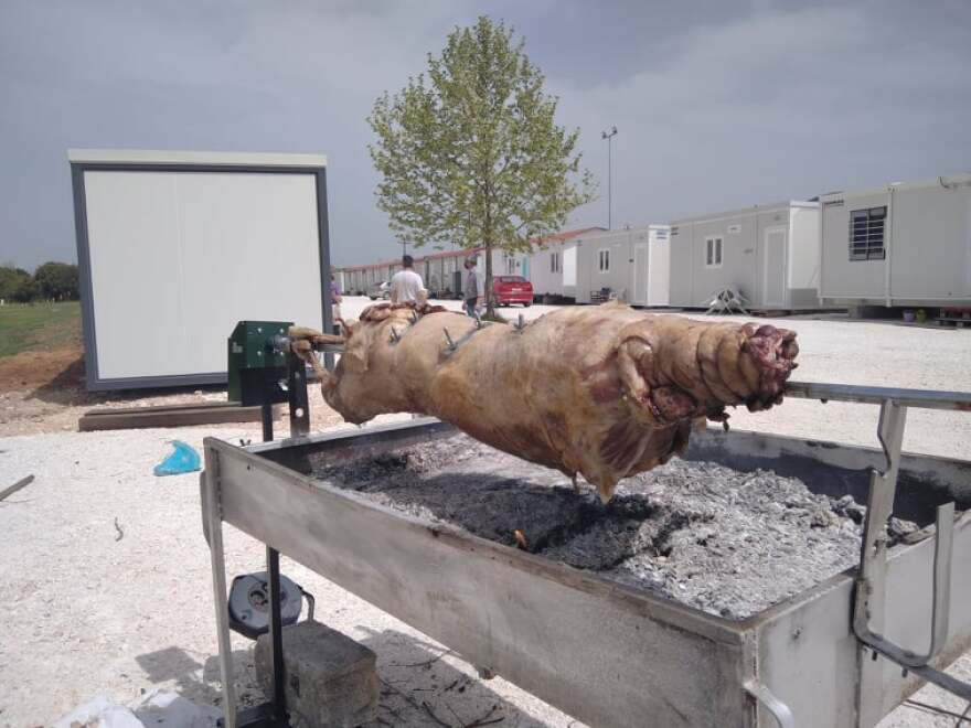 Το Πάσχα των σεισμόπληκτων σε Δαμάσι και Μεσοχώρι - Δείτε φωτογραφίες