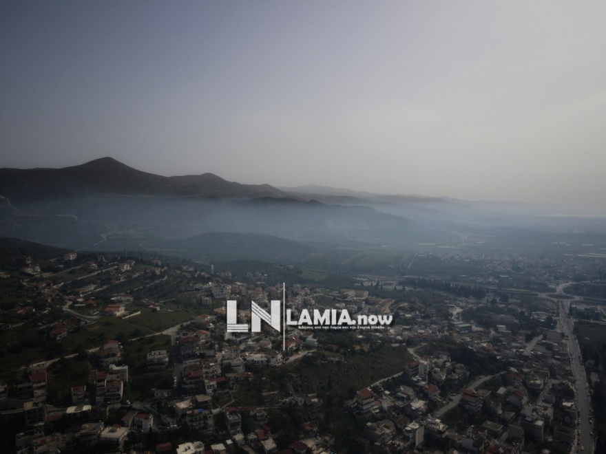 Η Ελλάδα γιορτάζει το Πάσχα με σούβλες, παραδοσιακά τραγούδια και... μέτρα!