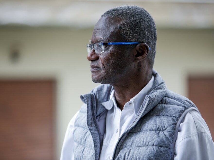 Η ζωή του Αντίμτσι Ονιεναδούμ είναι... βγαλμένη από ταινία - Από τον πόλεμο και την αιχμαλωσία, στην Πάτρα και την Ογκολογία