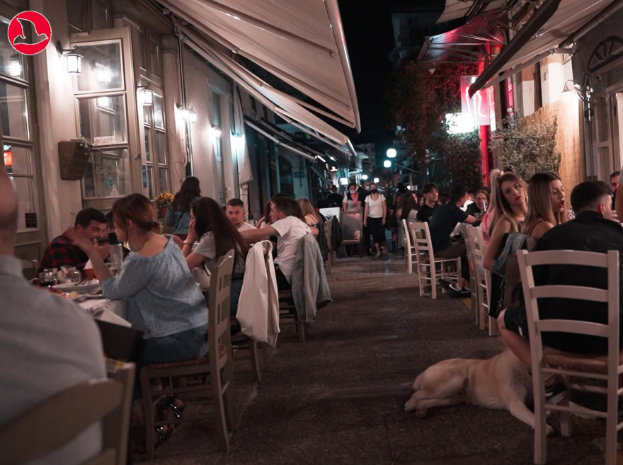 Τρίκαλα: «Χαμός» στις ταβέρνες - Δείτε βίντεο και φωτογραφίες