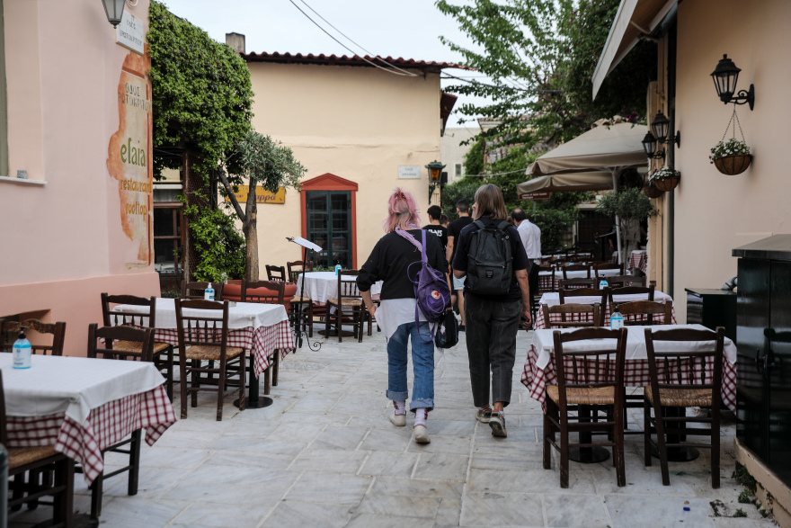 Αρση lockdown: Έκαναν... Ανάσταση οι επαγγελματίες της εστίασης