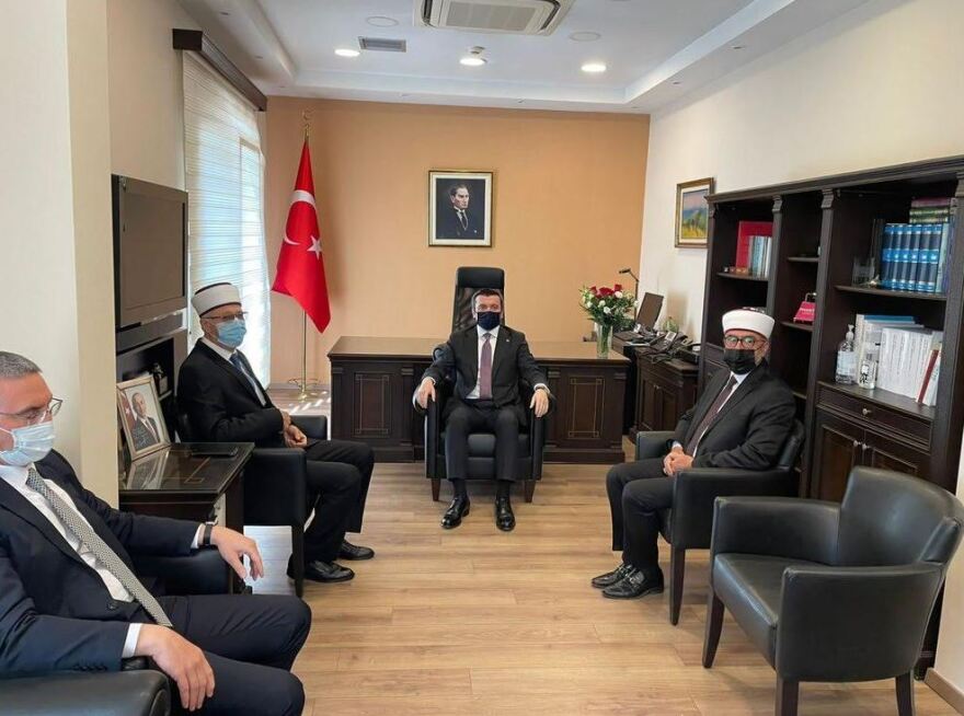 Προκλητικός από τη Θράκη ο Τούρκος υφυπουργός Εξωτερικών - Κατηγόρησε την Ελλάδα και ζήτησε τζαμί στη Θεσσαλονίκη