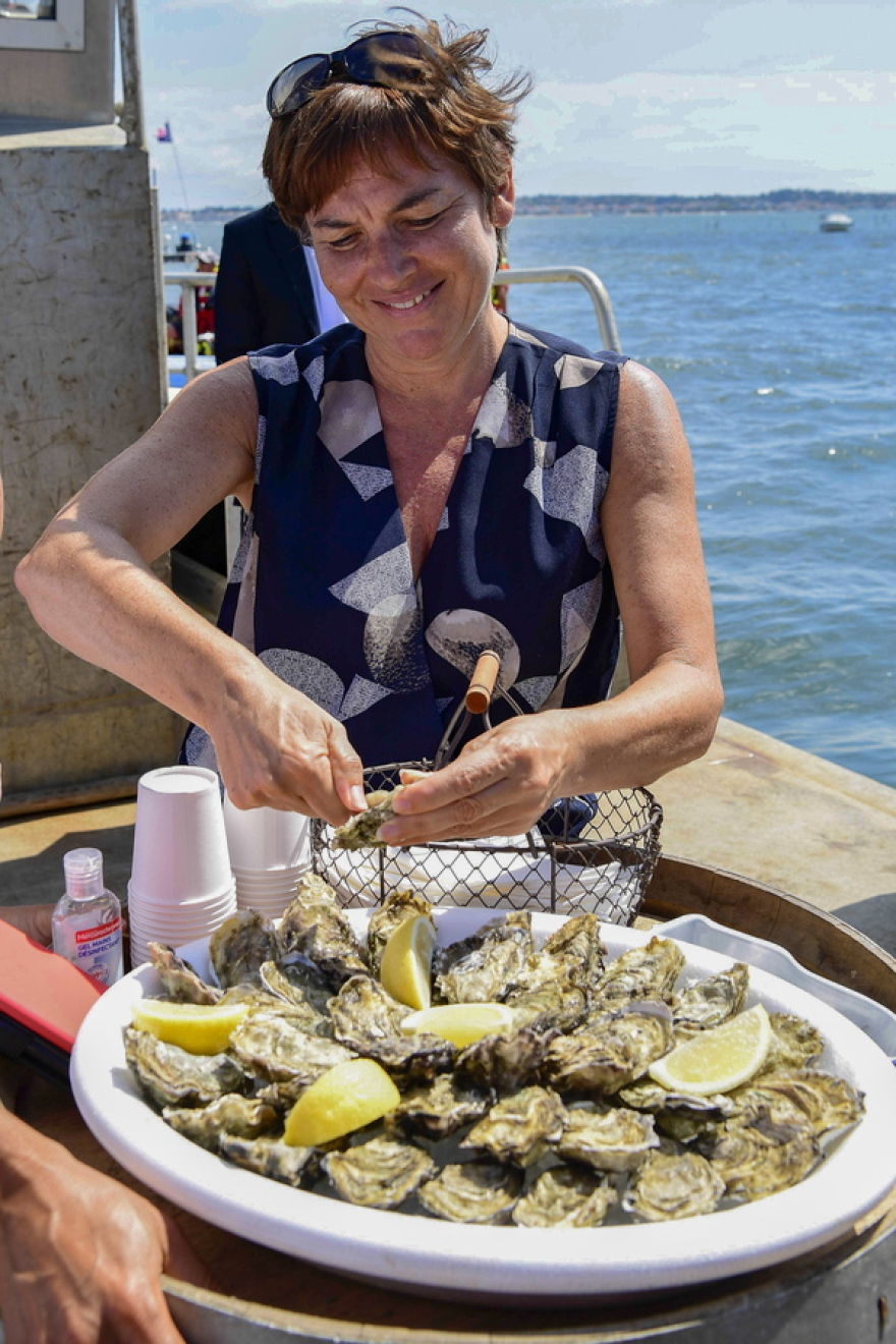 Ανίκ Ζιραρντέν: Η Γαλλίδα υπουργός- κόρη ψαρά που άναψε τα αίματα στη Μάγχη