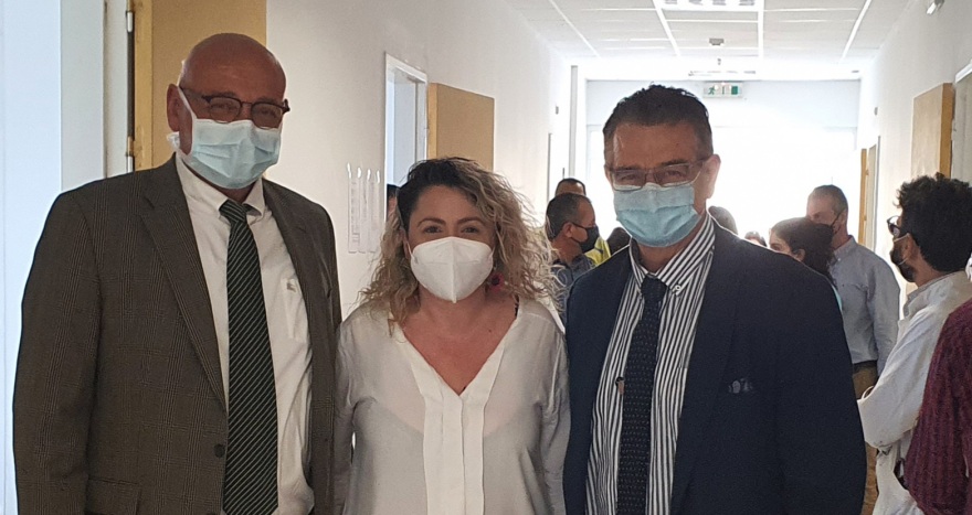 Πανεπιστήμιο Κρήτης: Εγκαινιάστηκε το πρώτο εμβολιαστικό κέντρο που λειτουργεί σε πανεπιστημιακή δομή