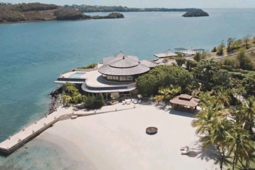 Μελίντα Γκέιτς: Εβαλε στην τσέπη 1,8 δισ δολάρια και έφυγε σε ιδιωτικό νησί 