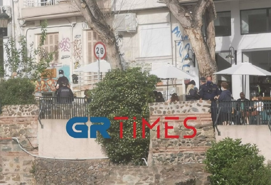 Θεσσαλονίκη: Επιχείρηση της ΕΛΑΣ για την αποτροπή υπαίθριου πάρτι στην Αρχαία Αγορά