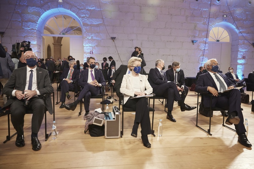 Μητσοτάκης στην Κοινωνική Σύνοδο της ΕΕ: «Κρατήσαμε την ανεργία στα προ πανδημίας επίπεδα»