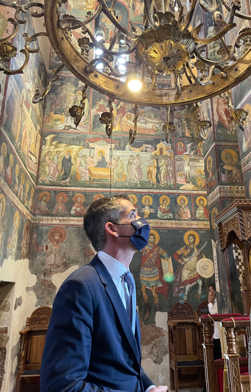 Ο Κώστας Μπακογιάννης στην Πρίστινα - Επισκέφθηκε και την Ελληνική Δύναμη Κοσόβου