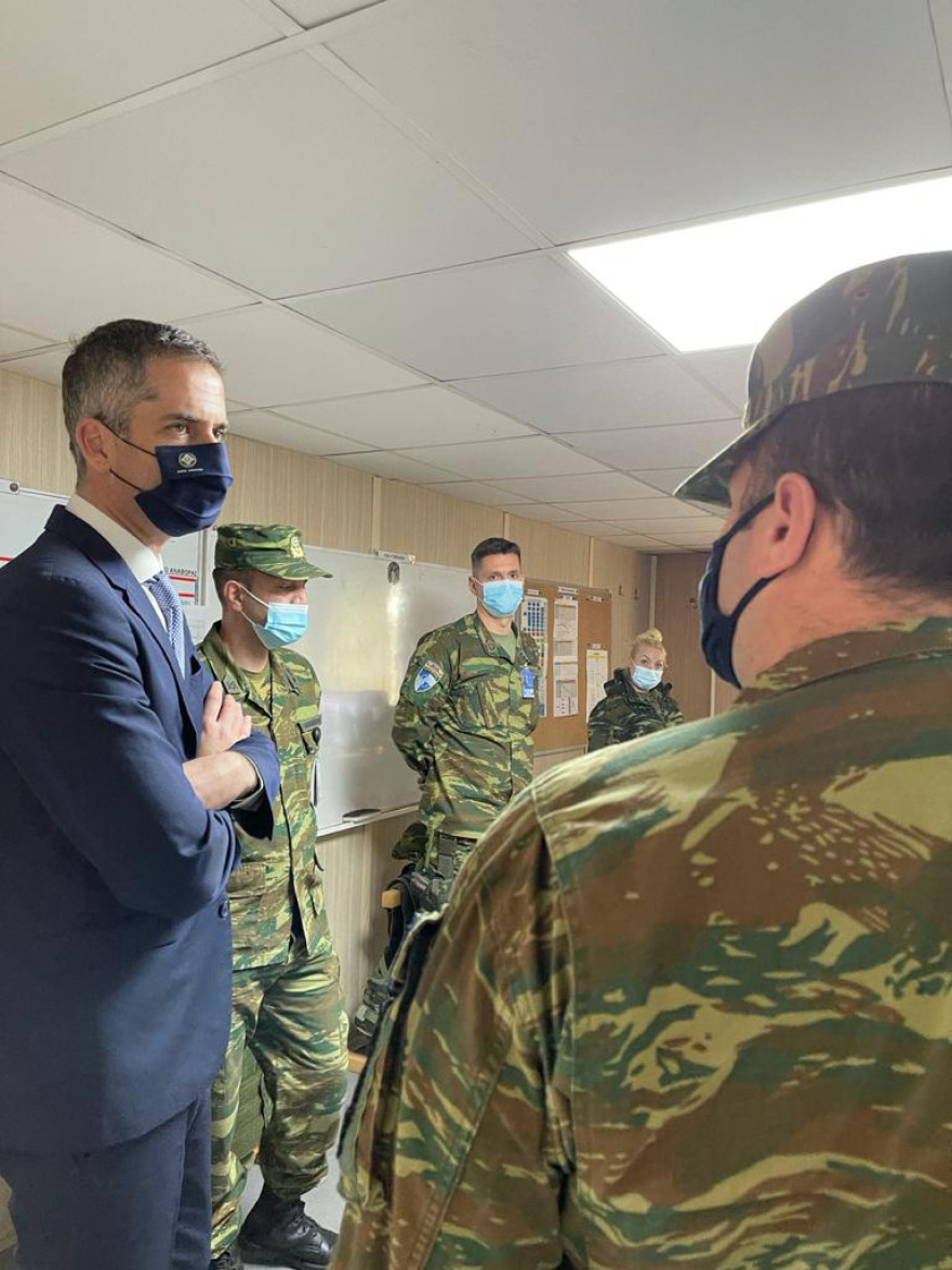 Ο Κώστας Μπακογιάννης στην Πρίστινα - Επισκέφθηκε και την Ελληνική Δύναμη Κοσόβου